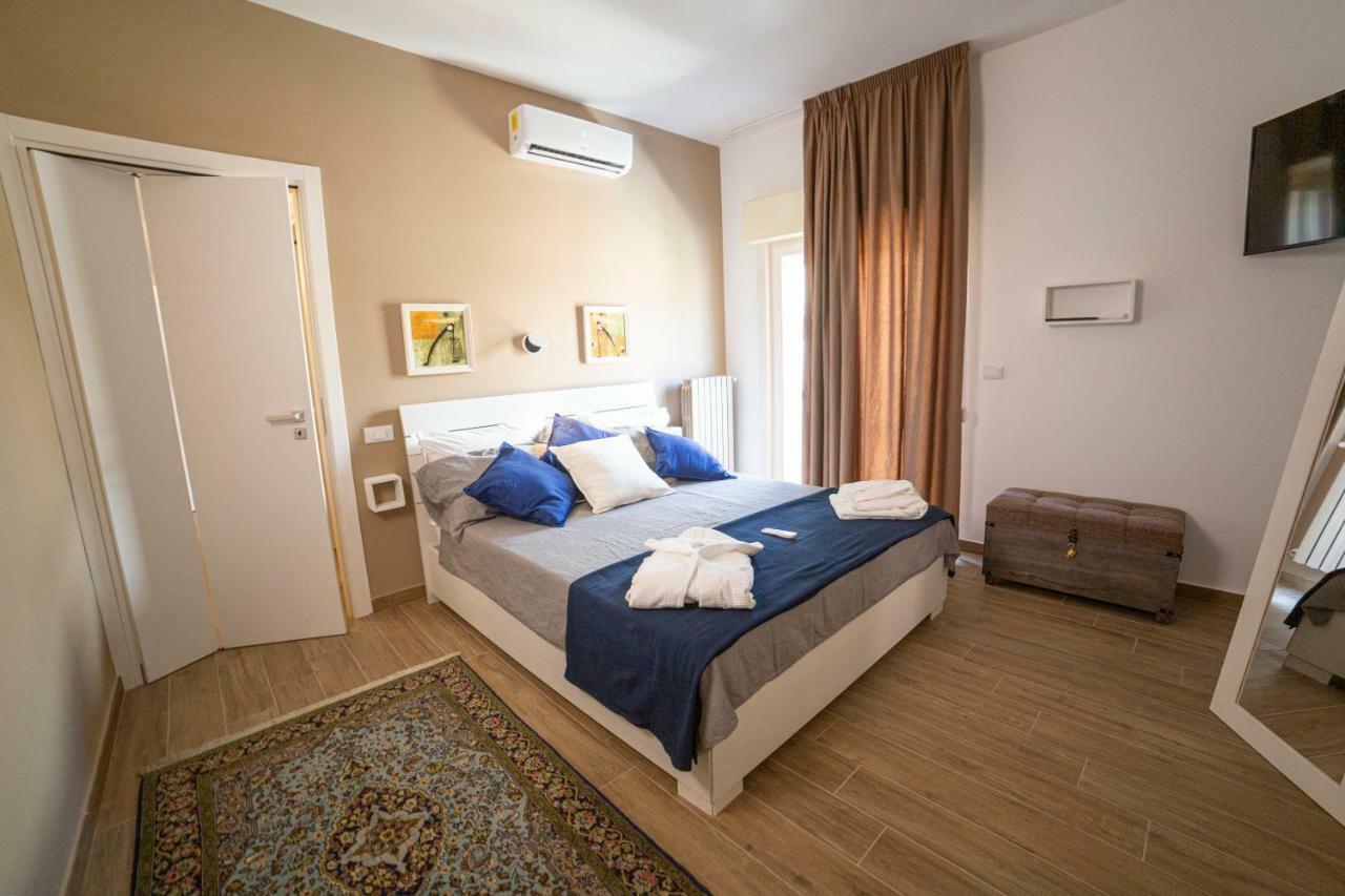 Chez Moi Appartement Foggia Buitenkant foto