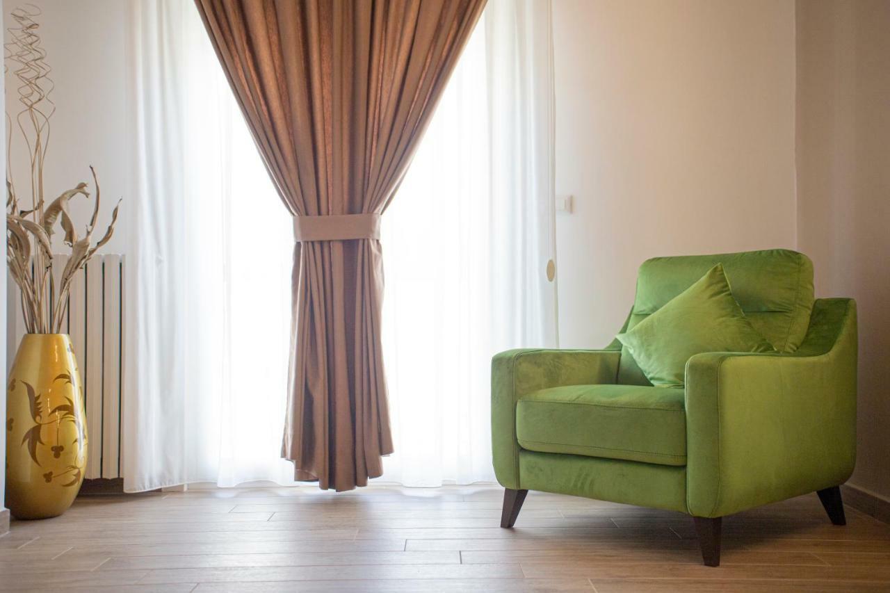 Chez Moi Appartement Foggia Buitenkant foto